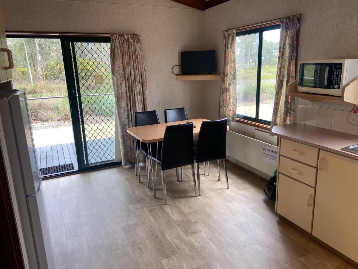 Victoria Lake Holiday Park Shepparton Buitenkant foto