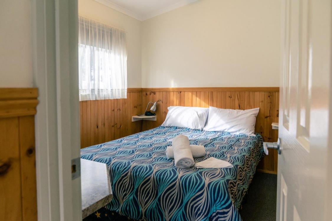 Victoria Lake Holiday Park Shepparton Buitenkant foto